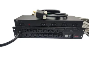 APC Switched Rack PDU 2U 30 Amp AND HP Modular Control Unit - Picture 1 of 9