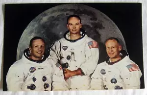 APOLLO 11 ALUNIZAJE ~ Postal de la tripulación ~ Armstrong, Aldrin, Collins ~ SH GRATIS - Imagen 1 de 1