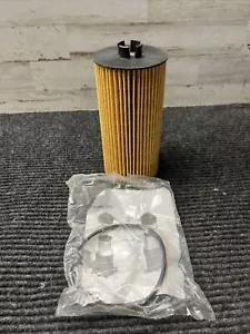 NOS Fleetgaurd LF16166 Oil Filter - Picture 1 of 6