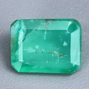 2.35Cts Natural Green Emerald Octagon Cut Zambian Loose Gemstone - Foto 1 di 3
