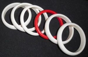 Sobral Sortidos Unico Extra Small/Child's 6 White & Red Bracelets Brazil Import - Picture 1 of 4