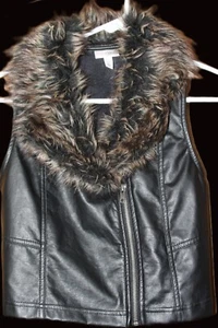 GILET GIACCA BAMBINA TIFF taglia L senza maniche cerniera davanti nero collo pelliccia sintetica - Foto 1 di 9