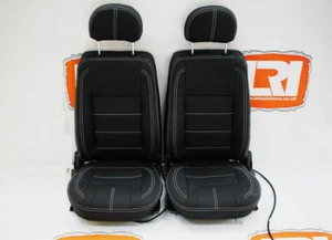 Kit coppia copririfiniture in pelle Twin Post adatti a Land Rover Defender TDCI 90/110 - Foto 1 di 8