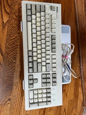 Dell QuietKey SK-1000REW Keyboard PS2 Full Motion Keys, Working - Image 1 of 4