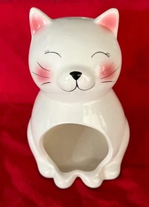 Soporte de esponja vintage de cerámica blanca con orejas rosadas de gato de 6" de alto Hazel & Co - Imagen 1 de 6