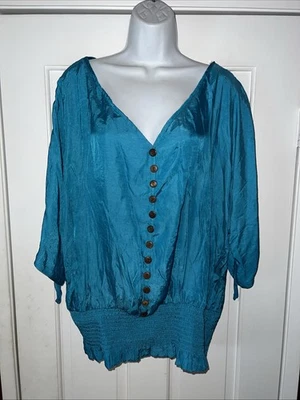  Claudia Richard’s Tops Plus 3X Azul  Foto 1 de 4