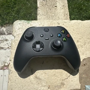 Microsoft Xbox One Wireless Controller Schwarz Model 1914 - Bild 1 von 7