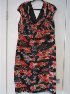 NEW.Stylish Elegant Plus Size Autograph Eastern Floral Print Dress..SZ18 - Picture 1 of 5
