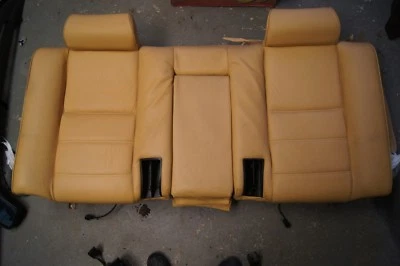 Alfa Romeo 164 1991 asiento trasero superior Foto 1 de 4