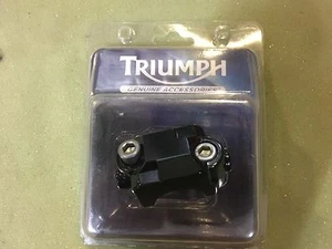 TRIUMPH TIGER EXPLORER + XL + KIT DE MONTAJE INTERRUPTOR SE GENUINO TRIUMPH PARTE NUEVO - Imagen 1 de 7