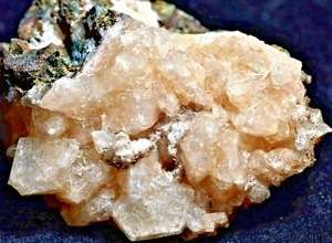 RARE GMELLINITE HEULANDITE! 3X2X1.5 CM, BAY OF FUNDY ZEOLITE, NOVA SCOTIA,CANADA - Picture 1 of 1