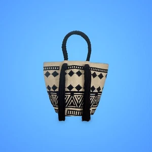 Authentic 100% Wayuu Colombian Hobo Bag Large Size Short Handle Long Tassels - Picture 1 of 11