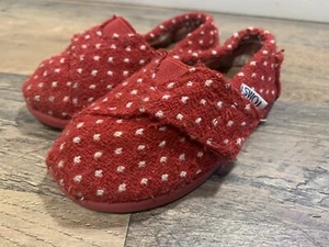 Toms Classics Red Dot Tiny Toddler Slip On Canvas Casual Flats Size T5 - Picture 1 of 8