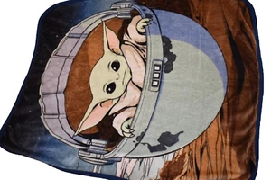 K5 !WOW! 40x50 Disney Star Wars THE CHILD Plush Silky Toddler Bed Throw Blanket - Picture 1 of 3