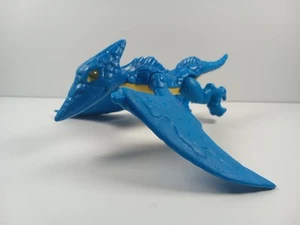 Blauer Pterodactylus Dinosaurier Actionfigur Spielzeug mit beweglichen Flügeln gelbe Augen - Bild 1 von 6
