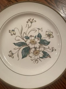 Vintage Knowles Carolina 10" Dinner Plate 1940s Dogwood Flowers Replacement - Picture 1 of 8