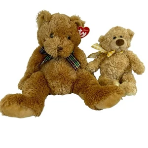 Lotto di 2 orsacchiotti. One Baby Gund 2002 #43673 & One Ty Classic "Noce" MORBIDO - Foto 1 di 11