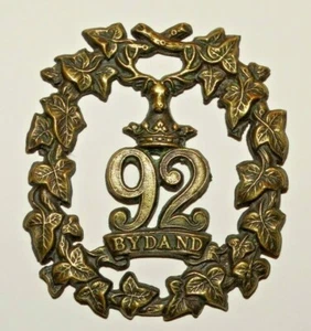 BRITISH MILITARY CAP BADGES, Gordon Highlanders 92nd Regt of Foot, Brass - Picture 1 of 2