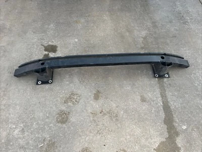 Barra de refuerzo de parachoques trasero em90972 Volvo XC90 2016 2017 2018 OEM USADO Foto 1 de 4