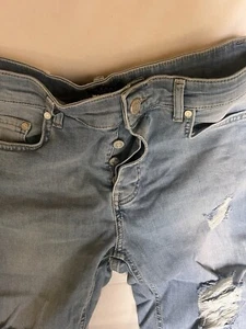 Ripped Jeans Size 30 Never Been Worn - Picture 1 of 3