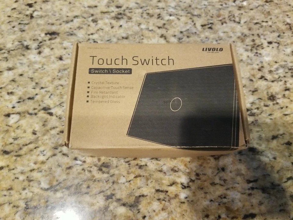 Interruptor de luz táctil de pared con panel de vidrio táctil estándar Livolo EE. UU. blanco *NUEVO* Foto 1 de 4