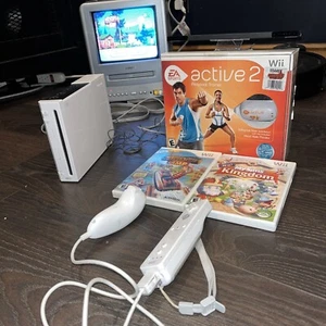 Consola Nintendo Wii Blanca con Controlador de Cables RLV-001 Compatible con Wii GameCube - Imagen 1 de 4