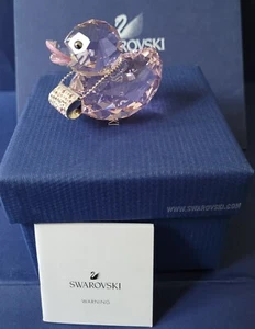 SWAROVSKI CRYSTAL /FANCY FELICIA DUCK WITH HANDBAG ROSALINE/RARE, RETIRED, MINT - Picture 1 of 7