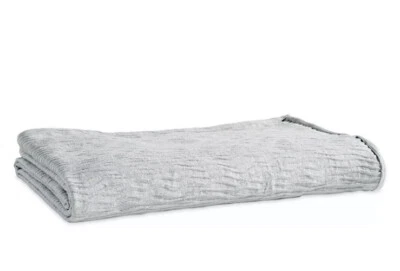 DKNY Stonewash Matelasse Doble Cobertor, Gris 👍 Foto 1 de 4