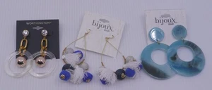 VINTAGE LOT OF 3 PAIRS OF PIERCED EARRINGS, BIJOUX & WORTHINGTON, NEW ON CARDS - Picture 1 of 5