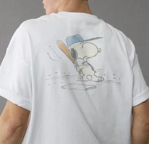 American Eagle Boxy Snoopy Graphic T-Shirt size M White Short Sleeve - Picture 1 of 8