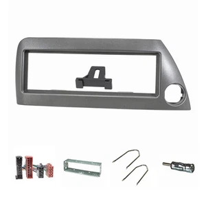 Kit mascherina radio adatta per Ford KA 1996-2008 ISO adattatore cavo pozzett... - Foto 1 di 9