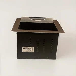 Autobús de conexión de mesa Kramer TBUS-1N (BC) con tapa retráctil - negro y plateado - Imagen 1 de 6