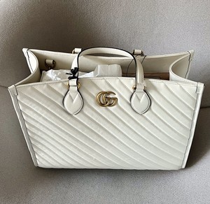 gucci marmont large top handle bolsa