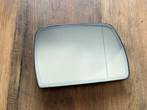 BMW X3 E83 GENUINE RH Mirror glass Heating & Dimming 51163418486 - Picture 1 of 10