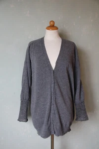 Stefanel Cardigan Strickjacke Feinstrick hellgrau lang warm kuschelig 42 XL - Bild 1 von 4