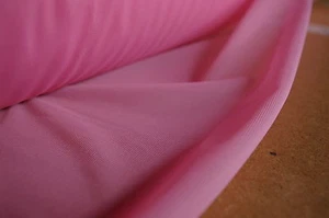 PINK LINGERIE FABRIC - LIGHT WEIGHT SOFT - NYLON - NIGHT WEAR - 1m x 140cm - UK - Picture 1 of 3