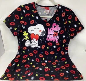 Peanuts Snoopy Lucky In Love Scrub Top With Two Pockets, Size S - Picture 1 of 5
