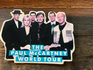 Prendedor vintage Paul McCartney World Tour - difícil de encontrar  - Imagen 1 de 1