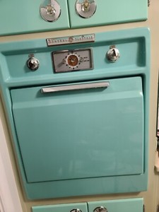 General Electric Wall Oven * GE Vintage * Working condition Green color 32×26