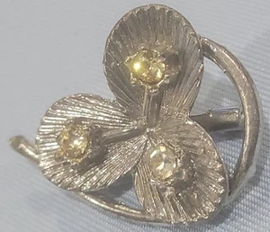 Vintage Silver Tone 3 Leaves W/ Prong Set RHINESTONES Pin/Brooch - Picture 1 of 12