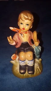Vintage Arnart 5th Ave Boy With Umbrella Figurine 4 1/2 Inches Tall - Picture 1 of 8