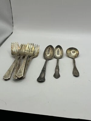 Set Of 7 Florentine Silver Plate Desert Forks 3 Different Silver Plate Spoons - Image 1 of 4