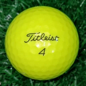 24 pelotas de golf Titleist Pro V1 amarillas usadas - grado 5A AAAAA - envío gratuito - Imagen 1 de 4