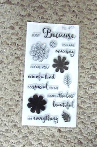 UNMONTIERTES CLEAR STAMP SET - WORTE MIT BLUMEN - 16 TEILE - Bild 1 von 1