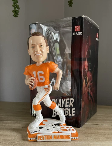 Tennessee Volunteers Legend PEYTON MANNING Football Helmet Base Bobblehead NIB! Cover