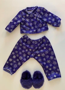 American Girl of Today - Satin Snowflake Pajamas Slippers - Purple Winter PJ's - Bild 1 von 6