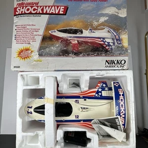 Vintage Nikko Shockwave RC Race Boat Radio Control Hydrofoil Untested - Picture 1 of 23