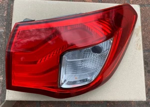 KIA CERATO RIGHT TAILLIGHT TD, HATCH, 10/2010-06/2013 - Picture 1 of 4