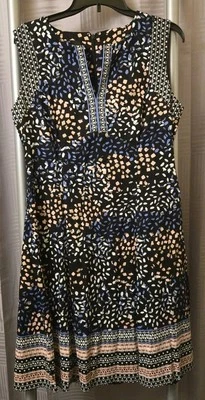 Maggy London Strech Fit & Flare Sleeveless Geometric Print Dress Womens Size 10 - Image 1 of 4