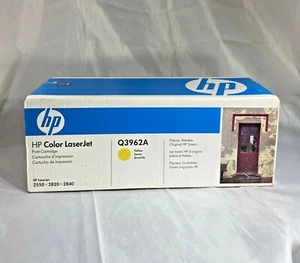 Cartucho de tóner amarillo HP 122A Q3962A genuino LaserJet 2550 2820 2840 NUEVO FABRICANTE DE EQUIPOS ORIGINALES - Imagen 1 de 5